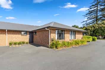 9/102 Old Farm Road, Hamilton East