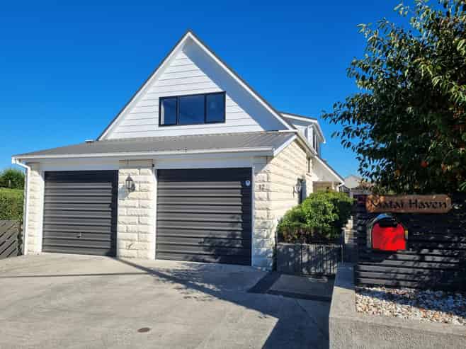 12 Matai Place, Balclutha