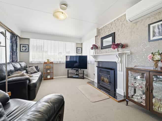 17 Jameson Avenue, Fenton Park