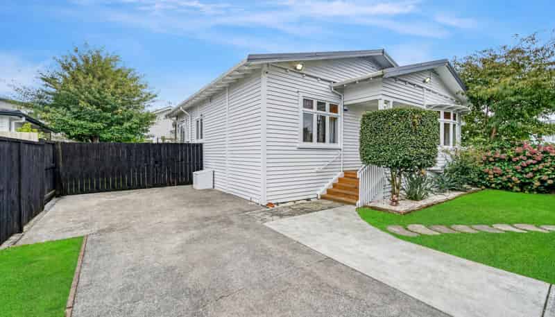 1/39 Halsey Road, Manurewa