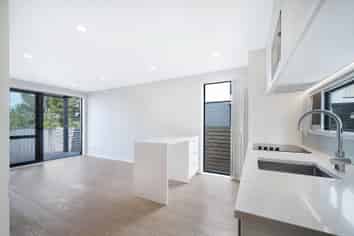 4/ Parson Lane, Papatoetoe