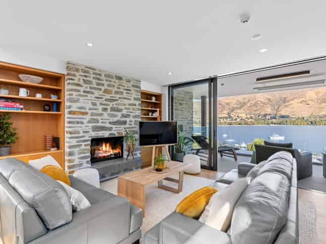 21/65-95 Lakeside Road, Wanaka