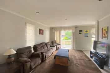  Coachman Drive, Flat Bush