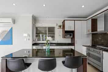 51 Coachman Drive, Flat Bush