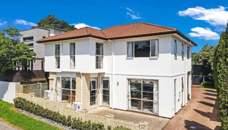 51 Coachman Drive, Flat Bush
