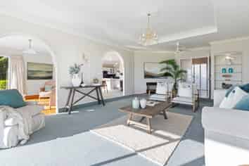 93 Waratah Street, Matua