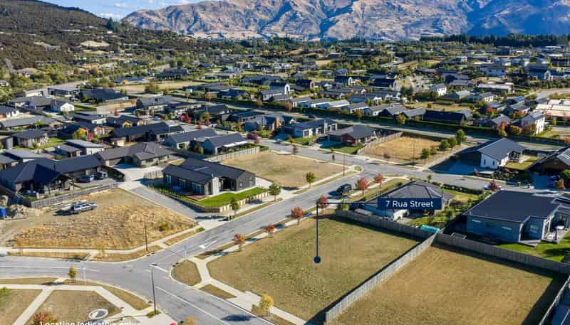 7 Rua Street, Wanaka