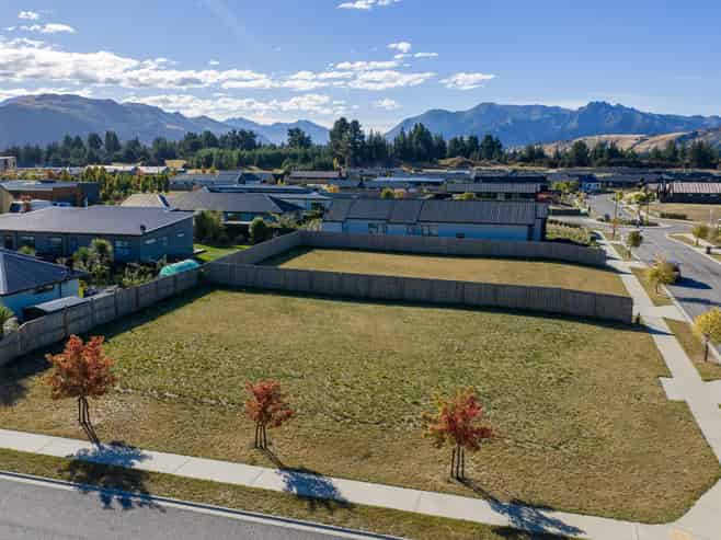 7 Rua Street, Wanaka