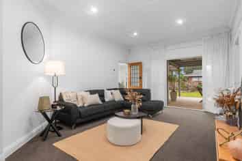 53 Kamo Road, Regent