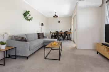 7/67a Princes Street, Otahuhu