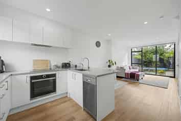 22 Tuhono Street, Manukau