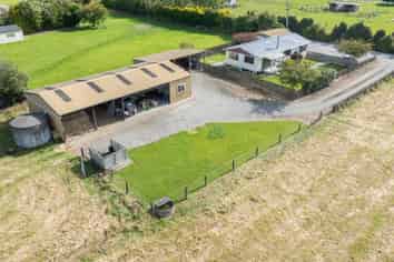 40A Racecourse Road, Charlton