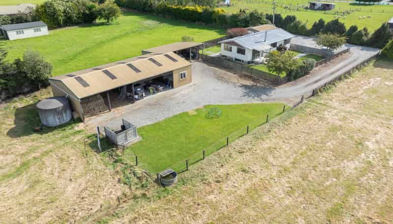 40A Racecourse Road, Charlton