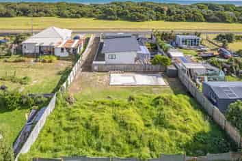 46 Seafront Road, Castlecliff