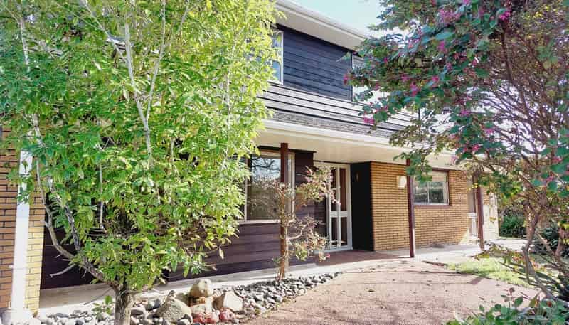 17 Hamish Place, Sunnyhills