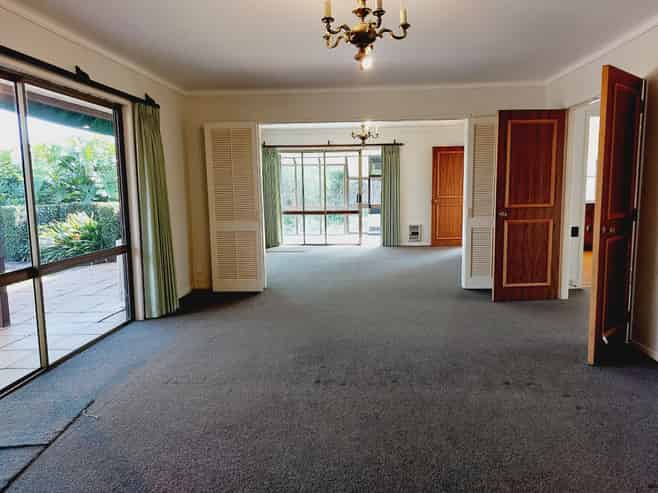 17 Hamish Place, Sunnyhills