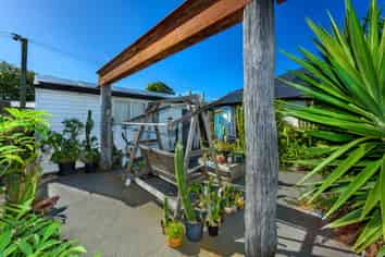 8 Tanner Street, Woolston