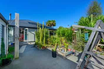 8 Tanner Street, Woolston