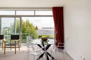 3/30 Springfield Road, SAINT ALBANS