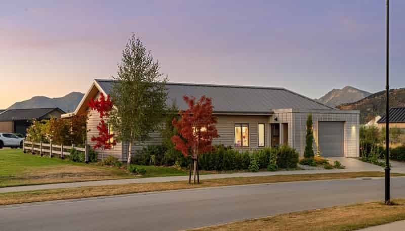 3 Doug Ledgerwood Drive, Wanaka