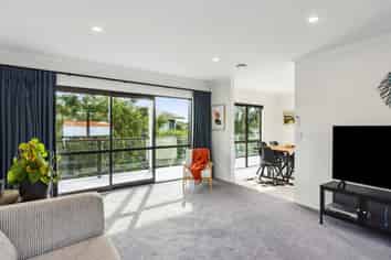 36  Eruini Street, Waikanae Beach