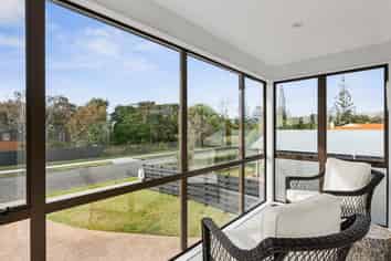 36  Eruini Street, Waikanae Beach