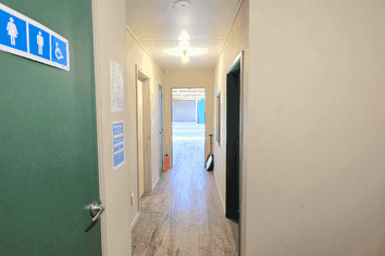 Unlock the Potential – Industrial Space with Secure Yard