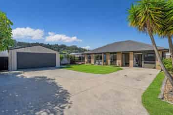 22 Captain Wood Avenue, Whitianga