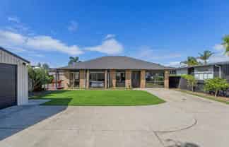22 Captain Wood Avenue, Whitianga