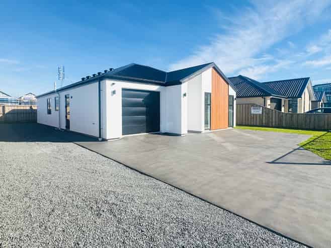 80 Awatea Road, Hornby