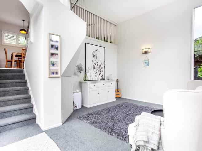 7a Stitchbird Close, Murrays Bay