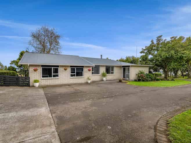 460 Hurford Road, Hurford