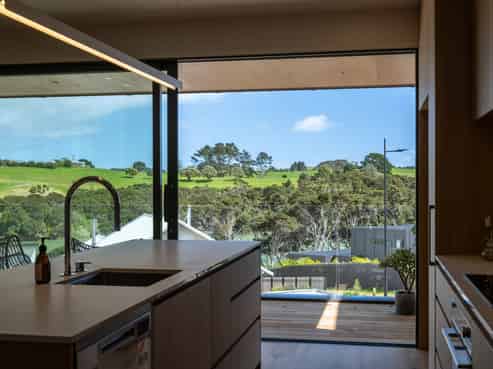 7 Pekapeka Street, Raglan