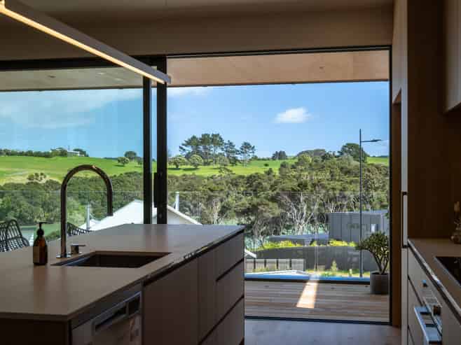 7 Pekapeka Street, Raglan