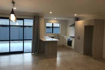 17 Waghorn Street, Pyes Pa