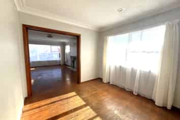 1 Cordelia Place, New Windsor