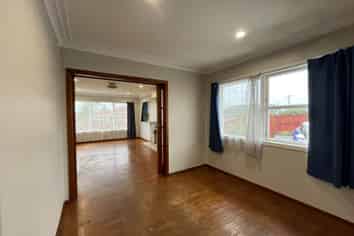 1 Cordelia Place, New Windsor