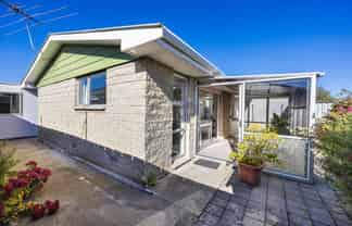 17B Bradshaw Street, South Dunedin