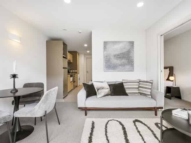 325/4 Wagener Place, Mount Albert