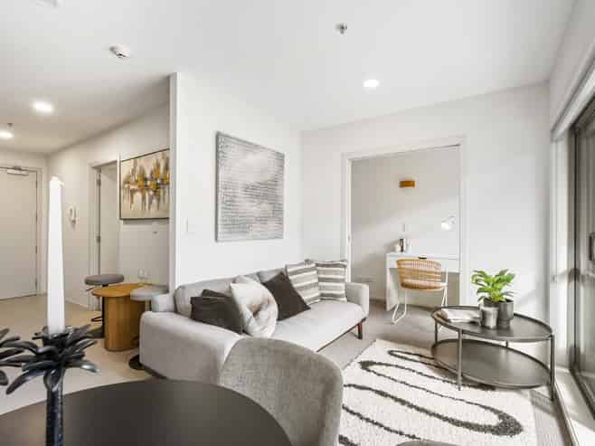 325/4 Wagener Place, Mount Albert