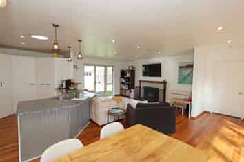 91 Catherine Street, Windsor