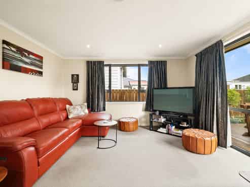 4 Douglas Street, SAINT KILDA