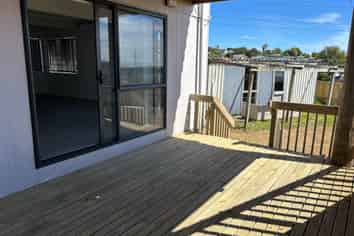  Matthews Road, Flat Bush