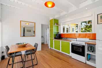 700B Papamoa Beach Road, Papamoa Beach