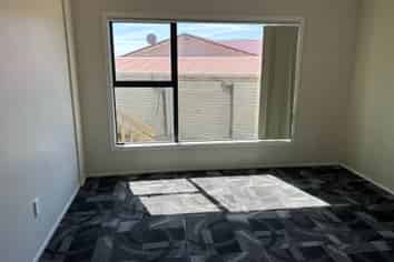  Matthews Road, Flat Bush