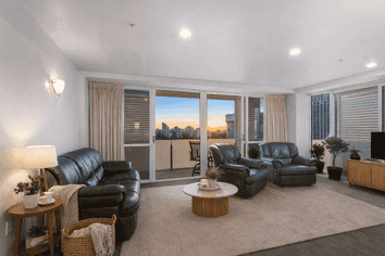 2203/10 Waterloo Quadrant, Auckland Central