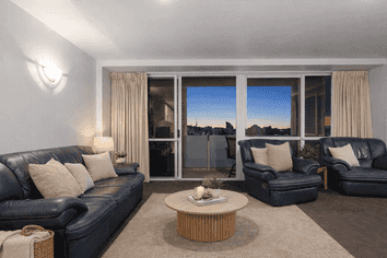 2203/10 Waterloo Quadrant, Auckland Central