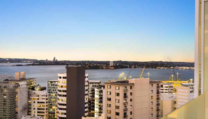 2203/10 Waterloo Quadrant, Auckland Central