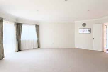 2/82 King George Avenue, Epsom