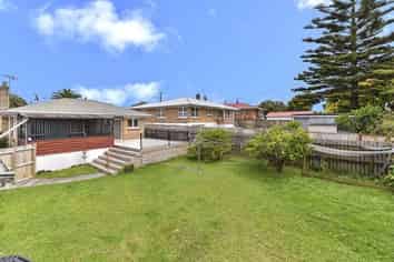 49 Christmas Road, Manurewa